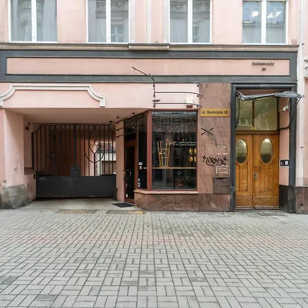 Dyrekcyjna Charming By Bookinghost Apartmán Katovice