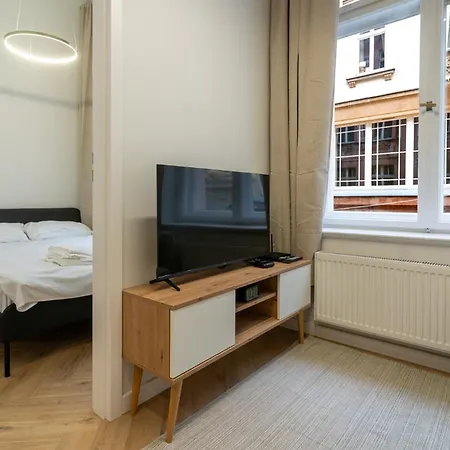 Apartment Dyrekcyjna Charming By Bookinghost *