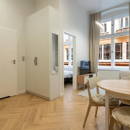 Apartmán Dyrekcyjna Charming By Bookinghost Katovice