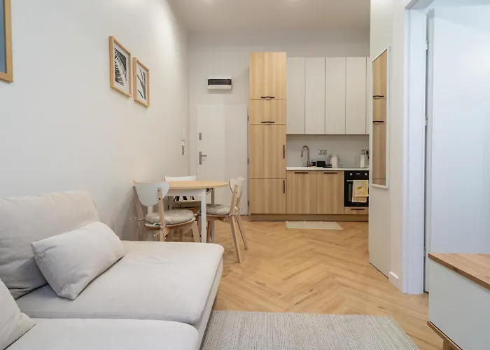 Apartment Dyrekcyjna Charming By Bookinghost Katowice